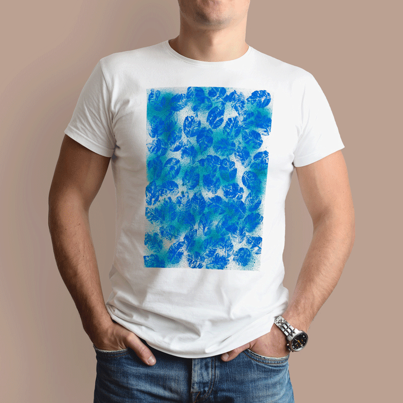 Tricou pictat manual, bumbac organic 100%, model "Blue is my colour"